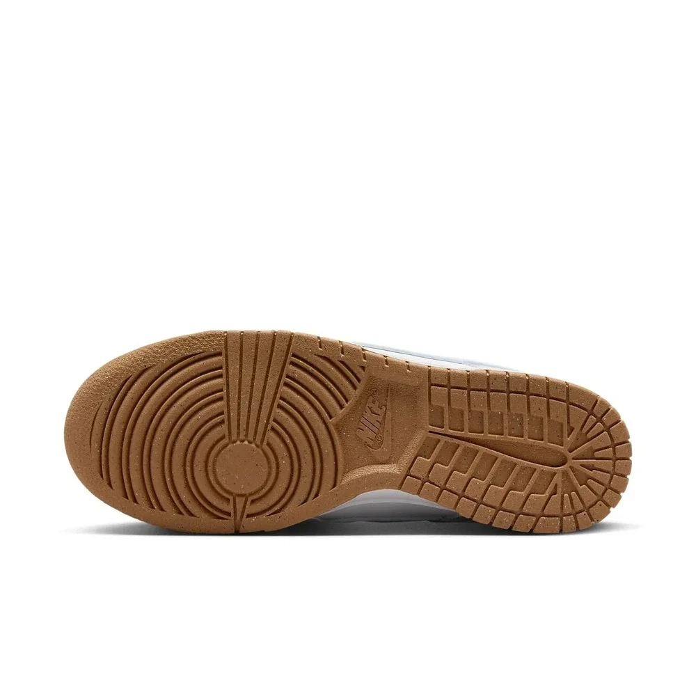 Nike women dunk